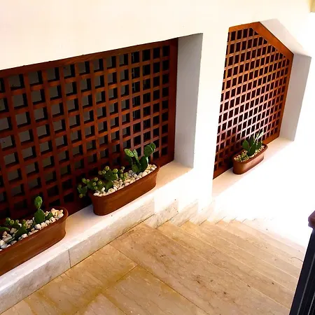 Silvia 30mt From The Sea View Fontane Bianche