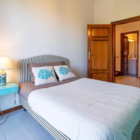 Silvia 30mt From The Sea View Prázdninový dům